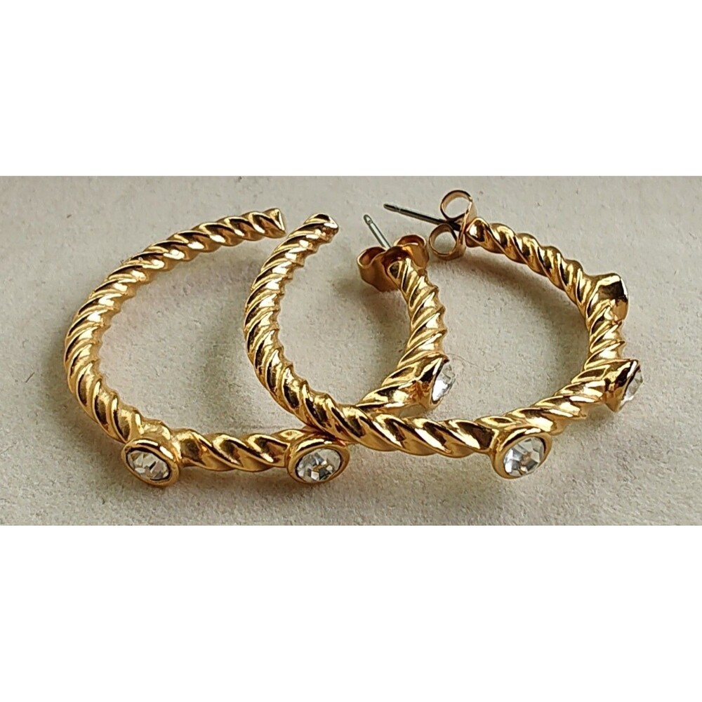 Avon's golden brilliance vintage gold Tone Rope hoop earrings Rhinestone Festive